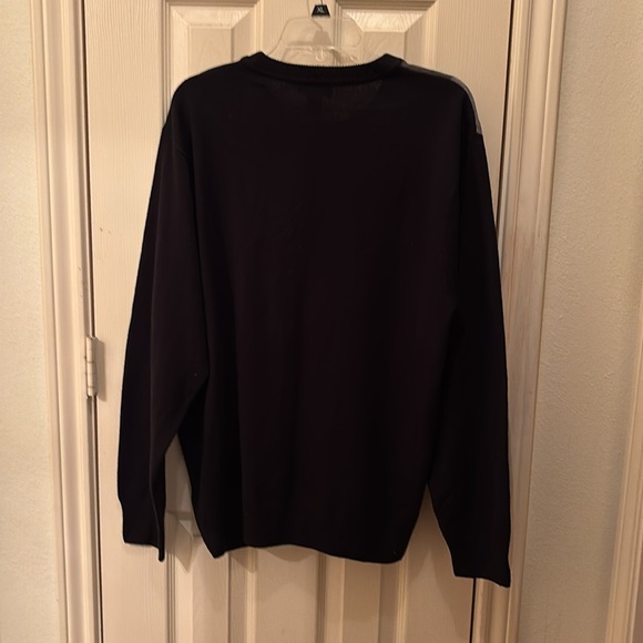 Men’s Dockers crewneck sweater in multicolor earthtone block pattern. - Picture 2 of 4